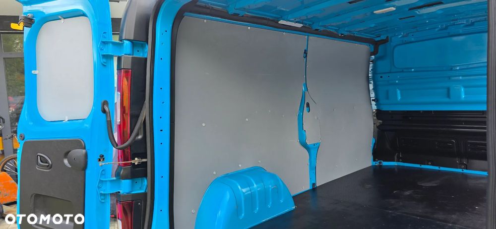 Renault Renault Trafic 2.0 DCI L2 H1 AUTOMAT 150KM - 18