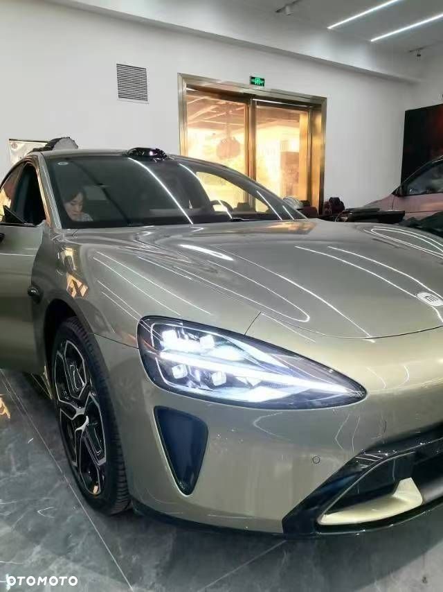 Xiaomi SU7 - 2