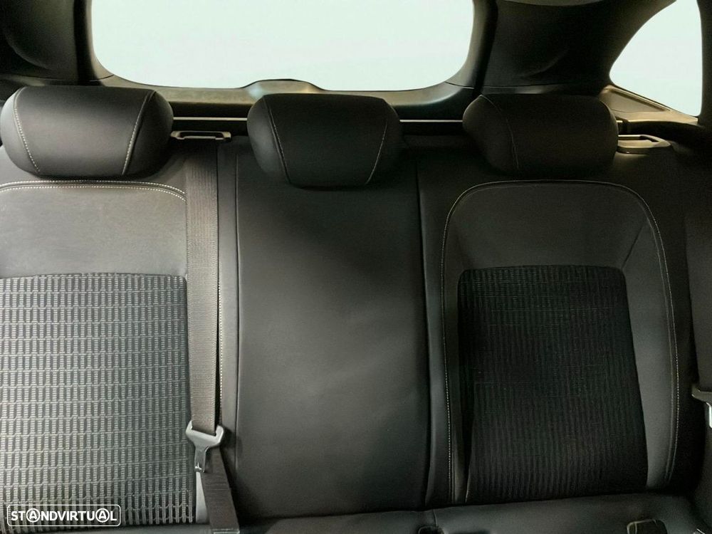 Opel Astra Sports Tourer - 15