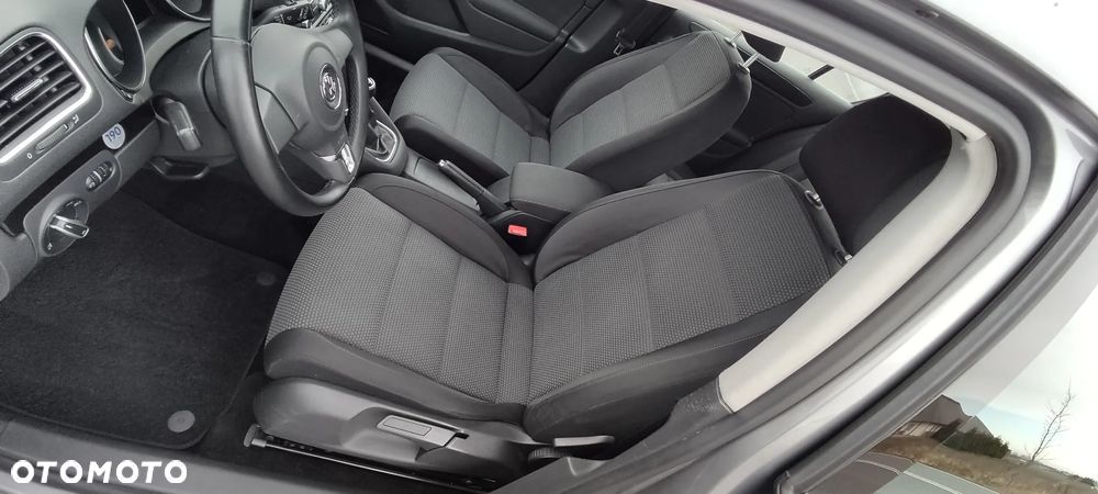 Volkswagen Golf 1.6 Edition - 23