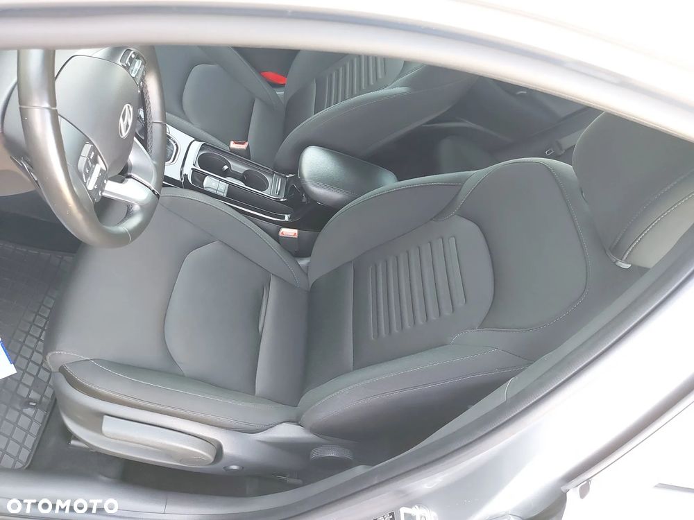 Hyundai i30 1.5 T-GDI 48V Smart DCT - 11