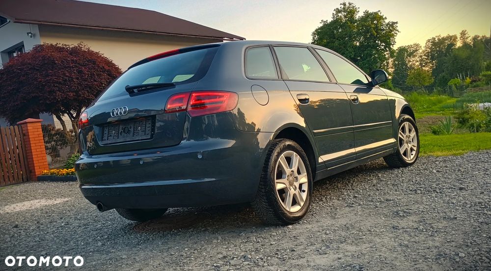 Audi A3 Sportback 1.6 Attraction - 13
