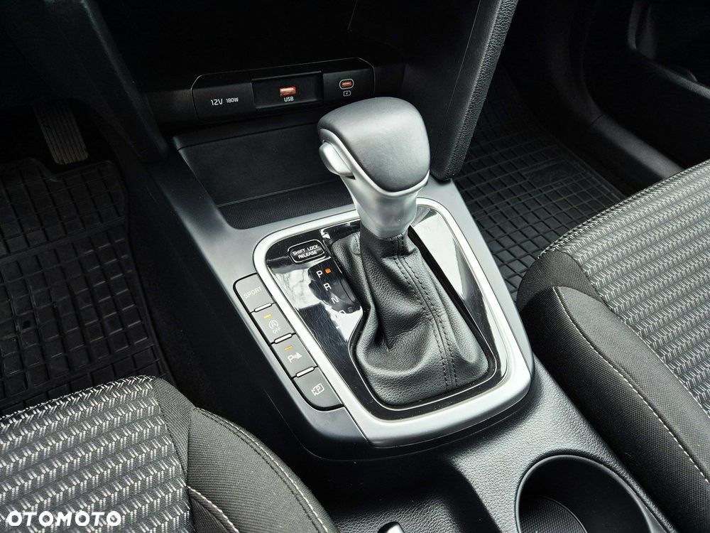 Kia XCeed 1.5 T-GDI M DCT - 18