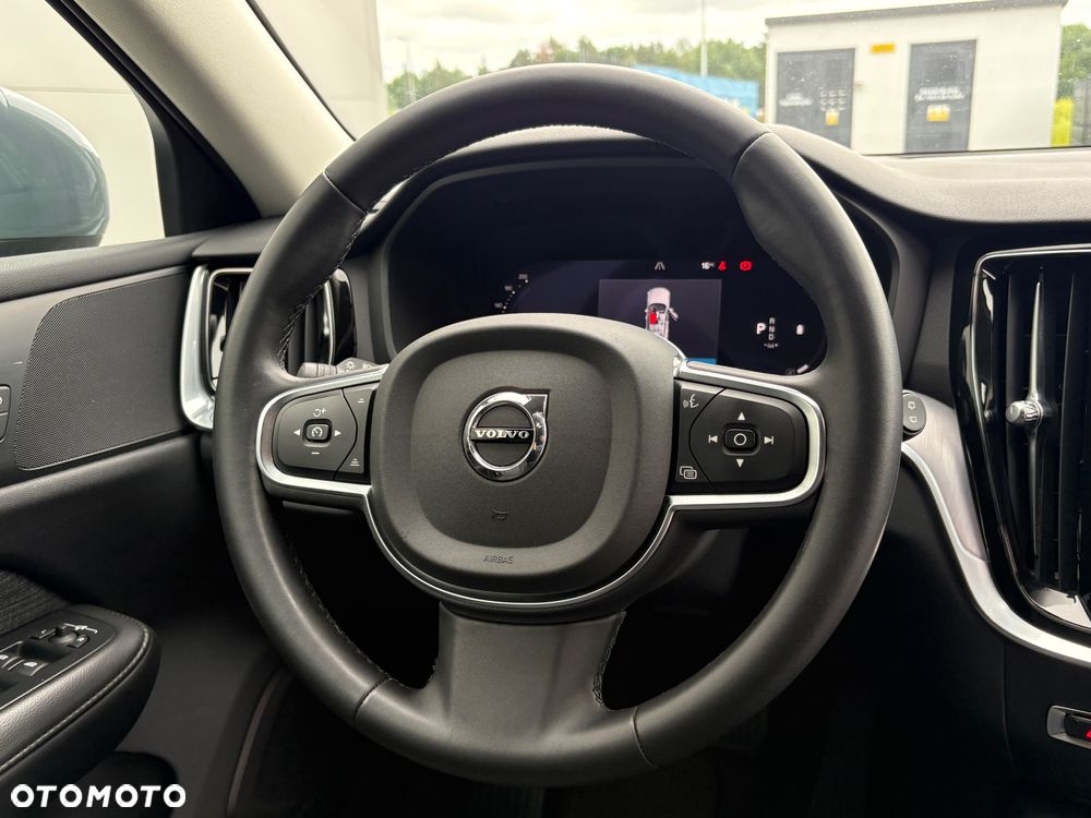 Volvo V60 B3 B Geartronic Momentum Pro - 26