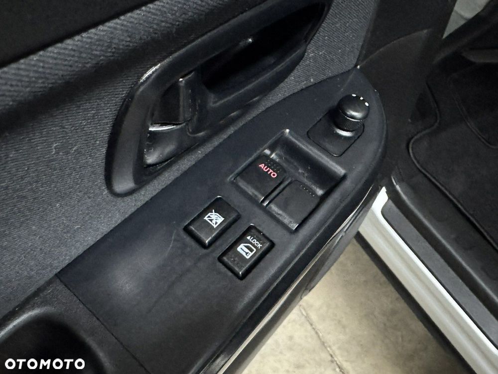 Suzuki Grand Vitara - 29