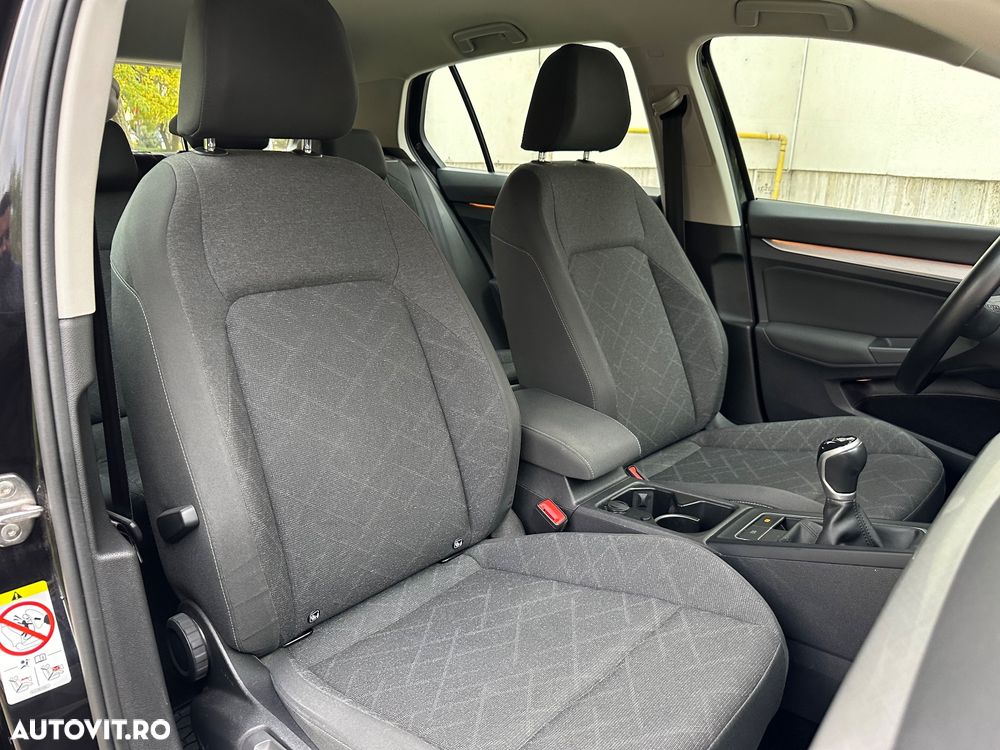 Volkswagen Golf 2.0 TDI SCR - 36