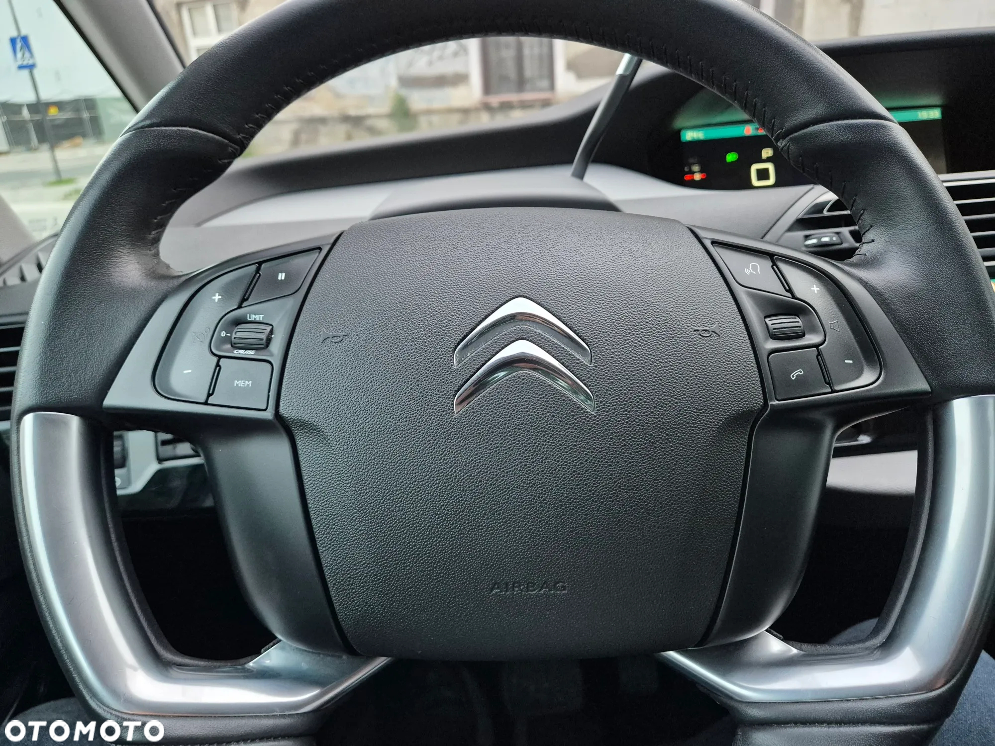 Citroën C4 SpaceTourer Grand BlueHDi 130 Stop&Start EAT8 SHINE - 22
