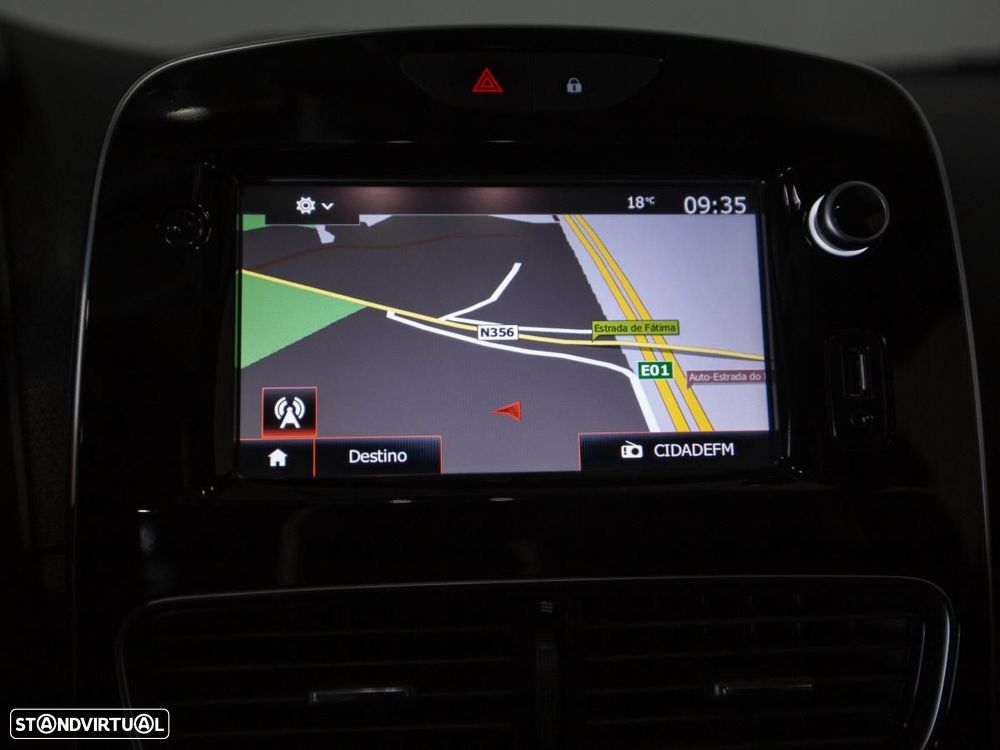 Renault Clio Sport Tourer 1.5 dCi GT Line - 18