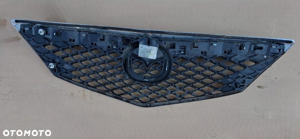 Atrapa chłodnicy MAZDA DEMIO  07R  3M71-8200  OE - 2
