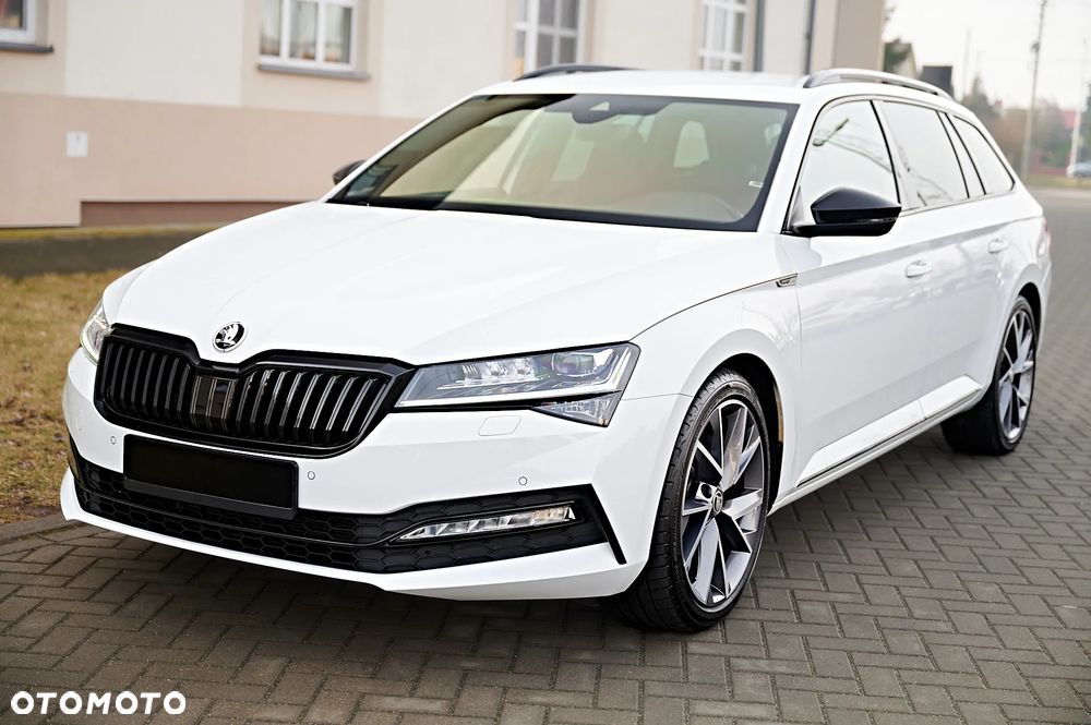 Skoda Superb 2.0 TDI DSG Sportline - 12