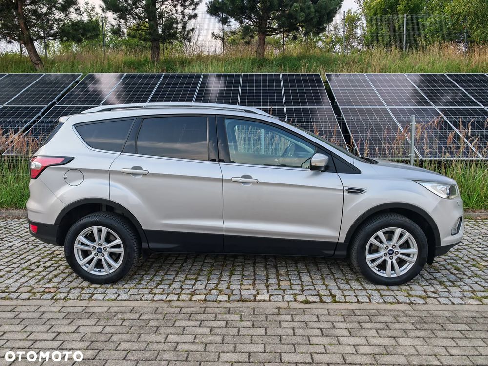 Ford Kuga 1.5 EcoBoost 2x4 Titanium - 10