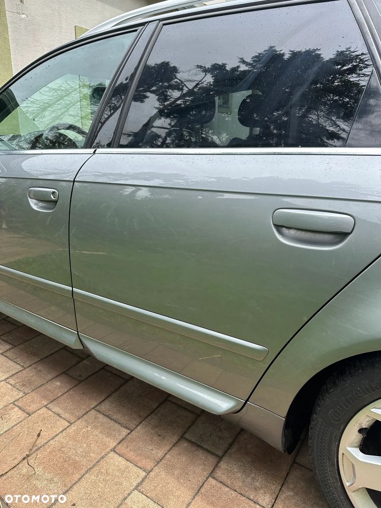 Audi A4 Avant 1.8T Quattro - 12