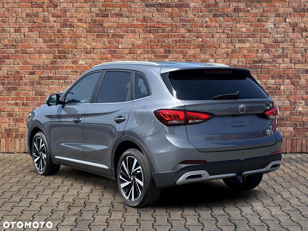 MG ZS 1.5 HEV+ Exclusive - 9