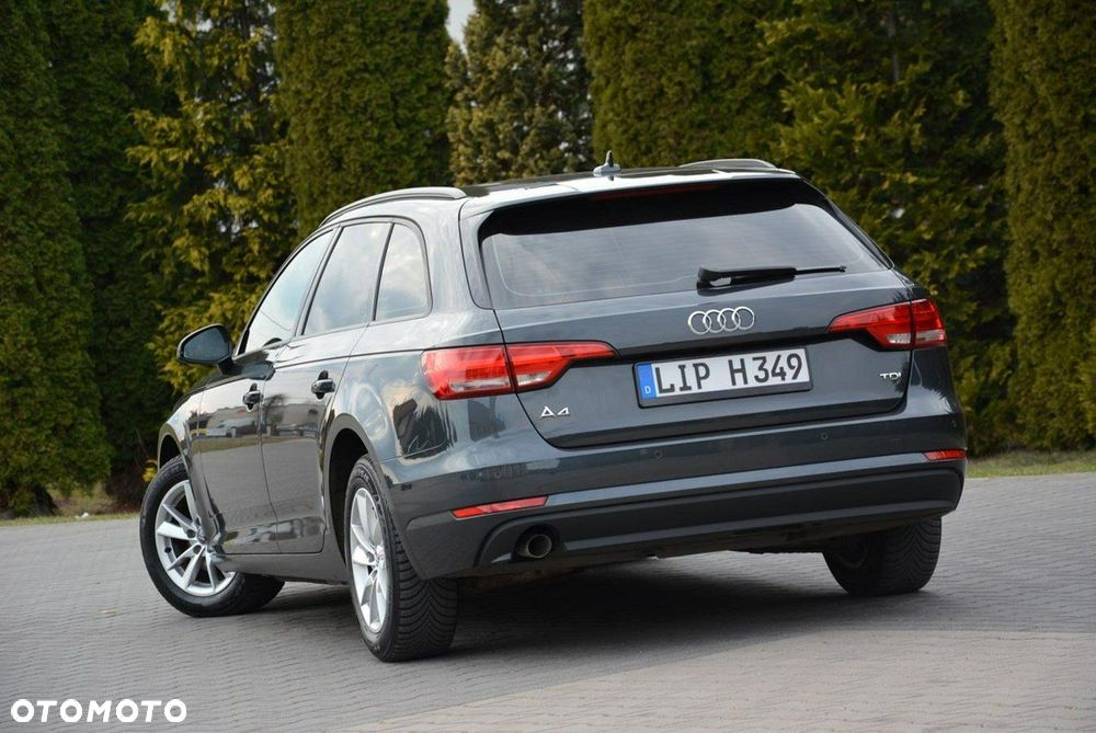 Audi A4 Avant 2.0 TDI DPF clean diesel Ambiente - 6