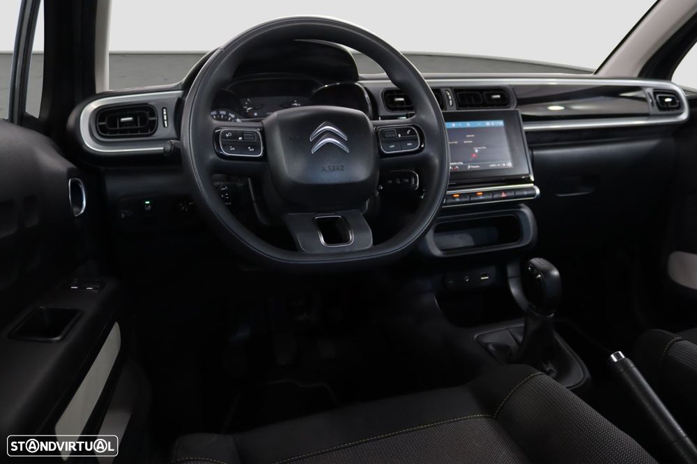 Citroën C3 1.2 PureTech Shine - 4