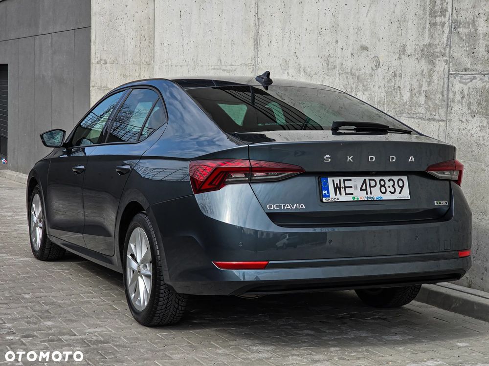Skoda Octavia 1.5 TSI GPF ACT Ambition DSG - 4