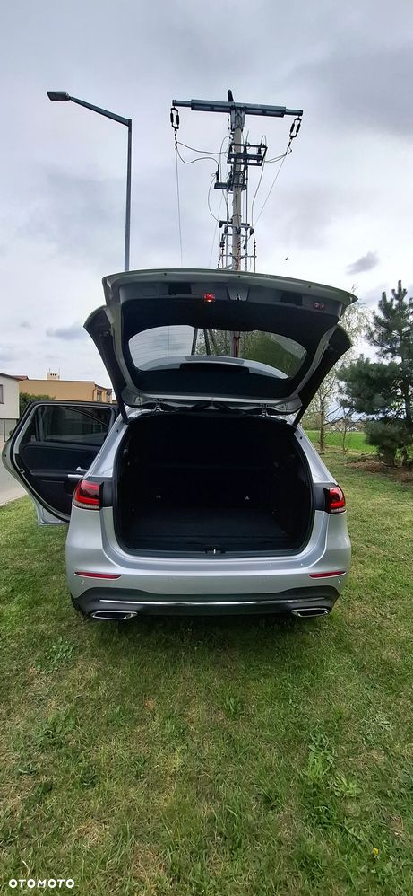 Mercedes-Benz Klasa B 180 7G-DCT Edition 19 - 12