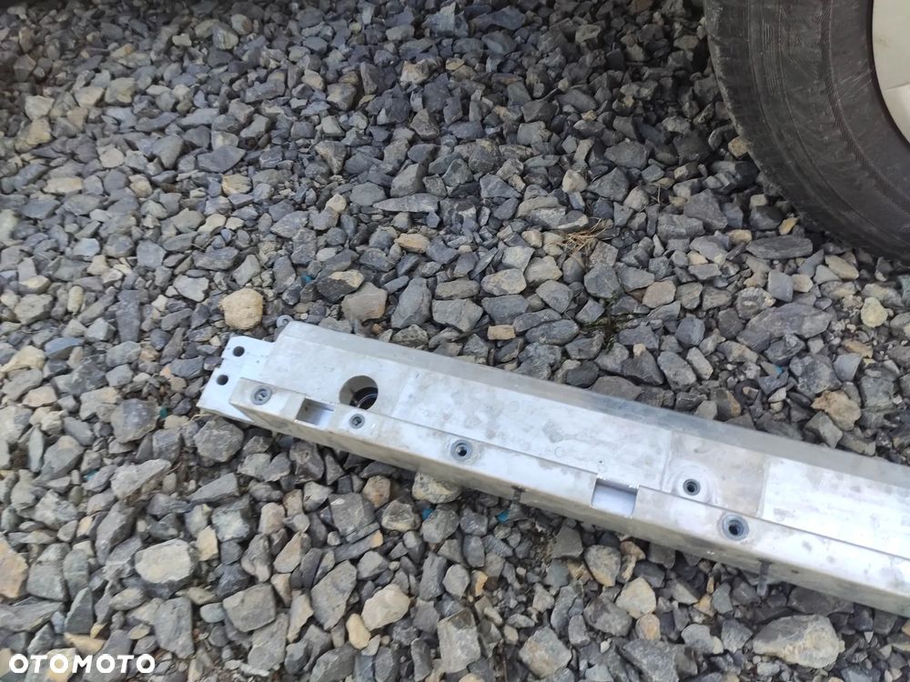 EU Belka wzmocnienie pod chłodnice przód Range Rover Evoque II K8D2-8A297-AD - 3