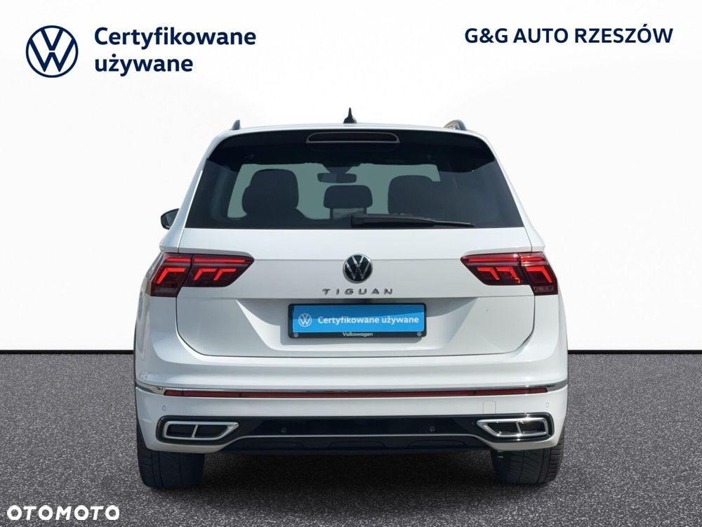 Volkswagen Tiguan - 12