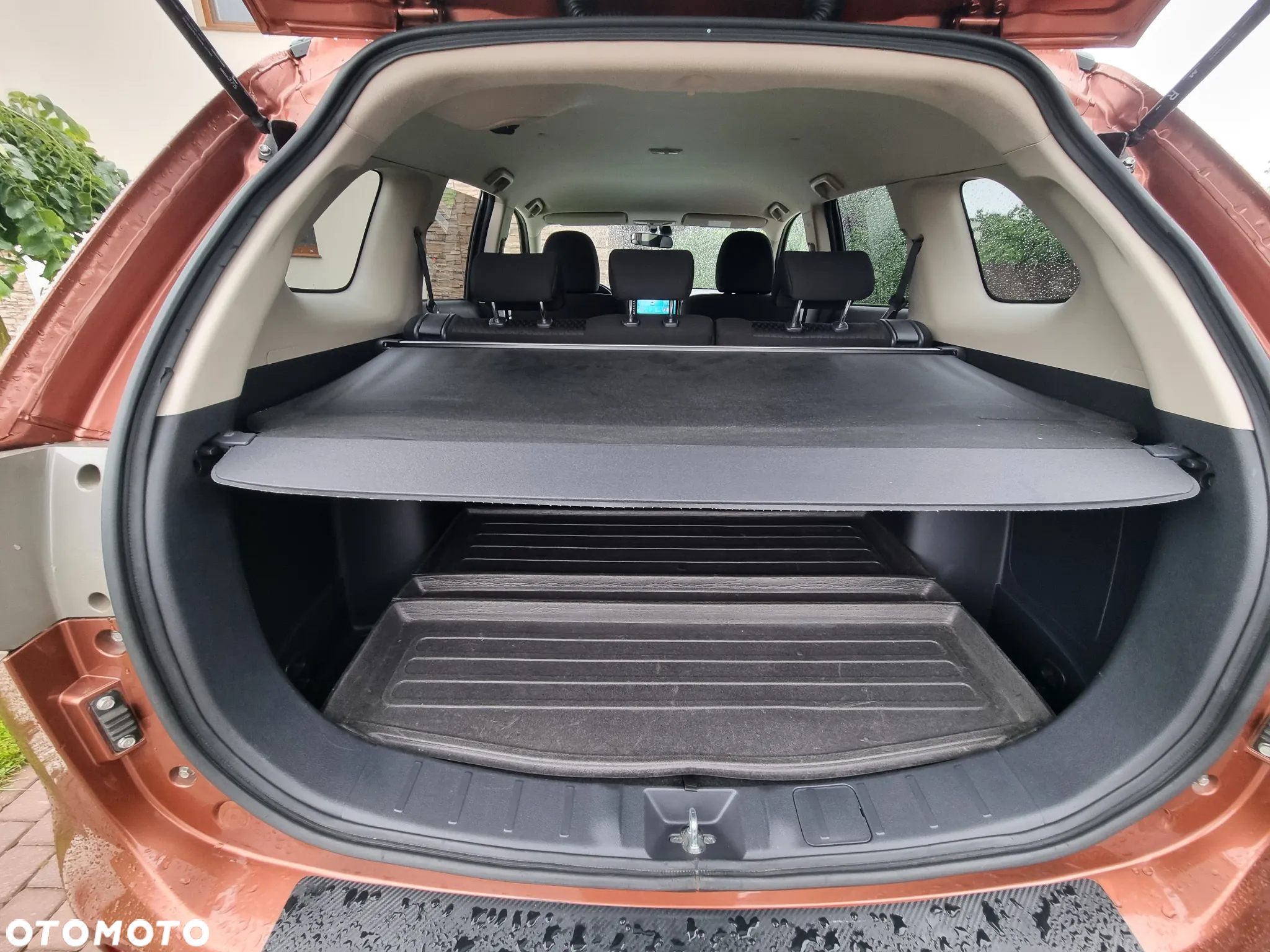 Mitsubishi Outlander - 19