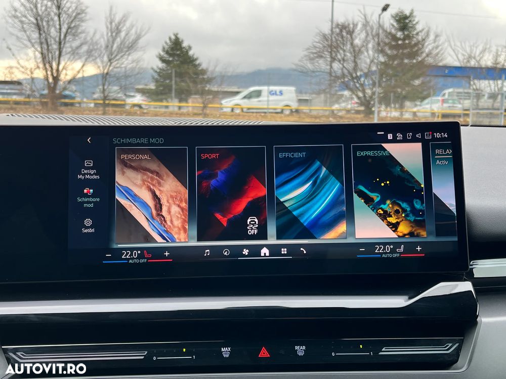 BMW Seria 5 520d Aut. - 31