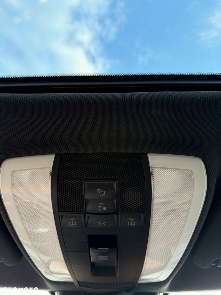 Mercedes-Benz Klasa C 250 (BlueEFFICIENCY) 7G-TRONIC - 13