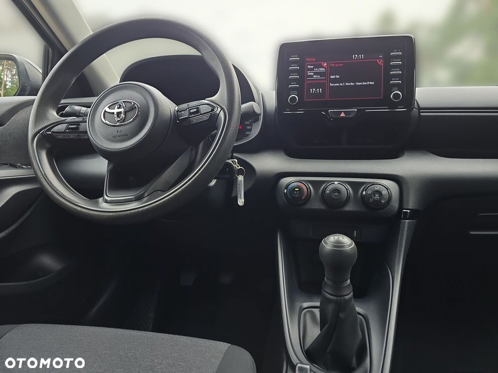 Toyota Yaris - 16
