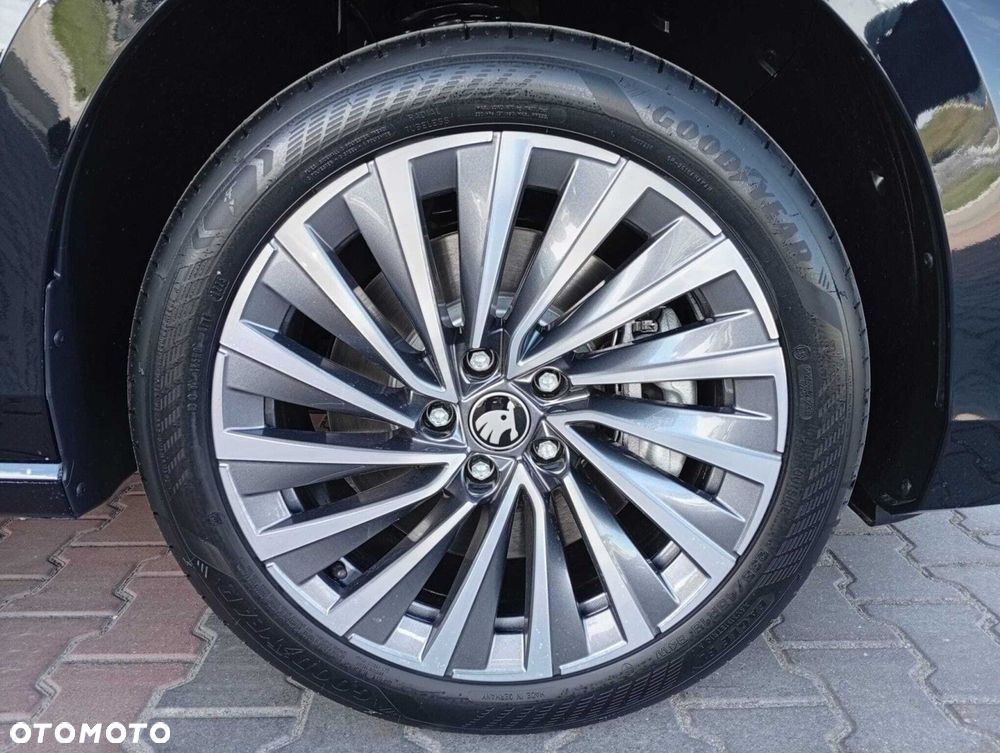 Skoda Superb 2.0 TSI L&K DSG - 30