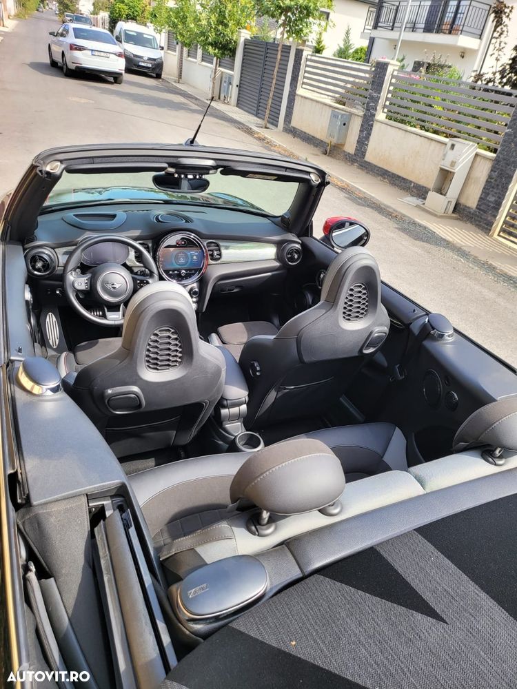 Mini John Cooper Works AT - 17
