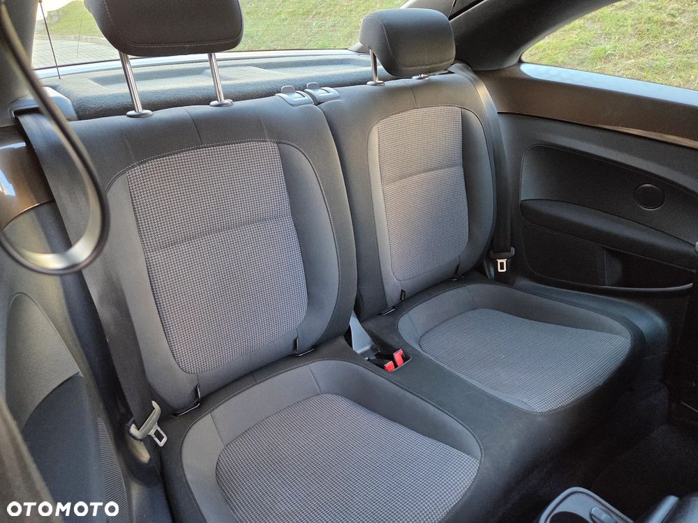 Volkswagen Beetle 1.6 TDI - 13