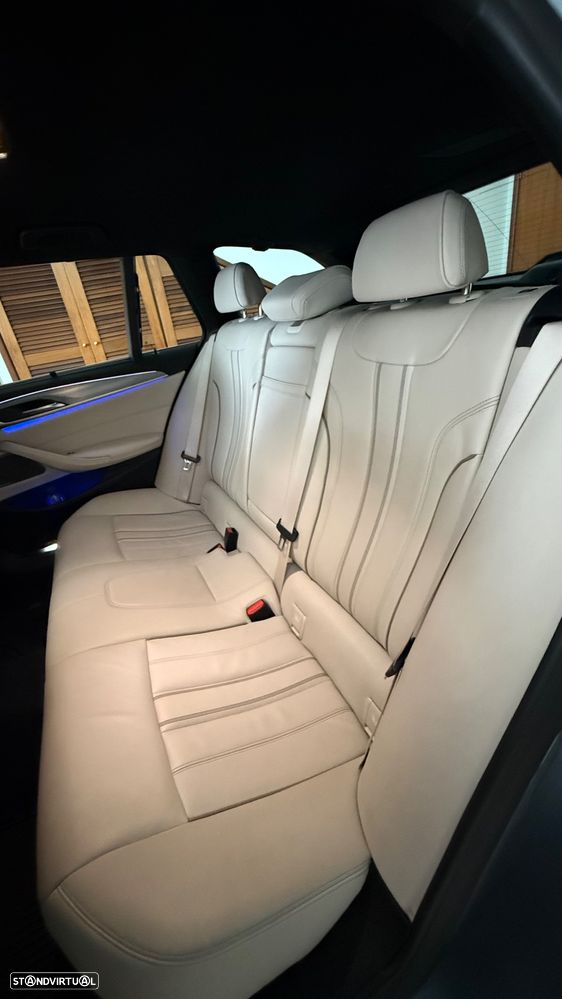 BMW 520 d Pack M Auto - 8