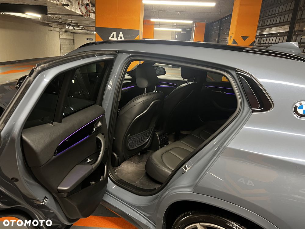BMW X2 - 11