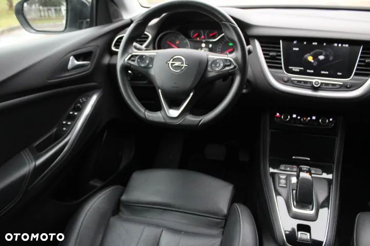 Opel Grandland X Plug-in-Hybrid 1.6 DI Start/Stop Ultimate - 31