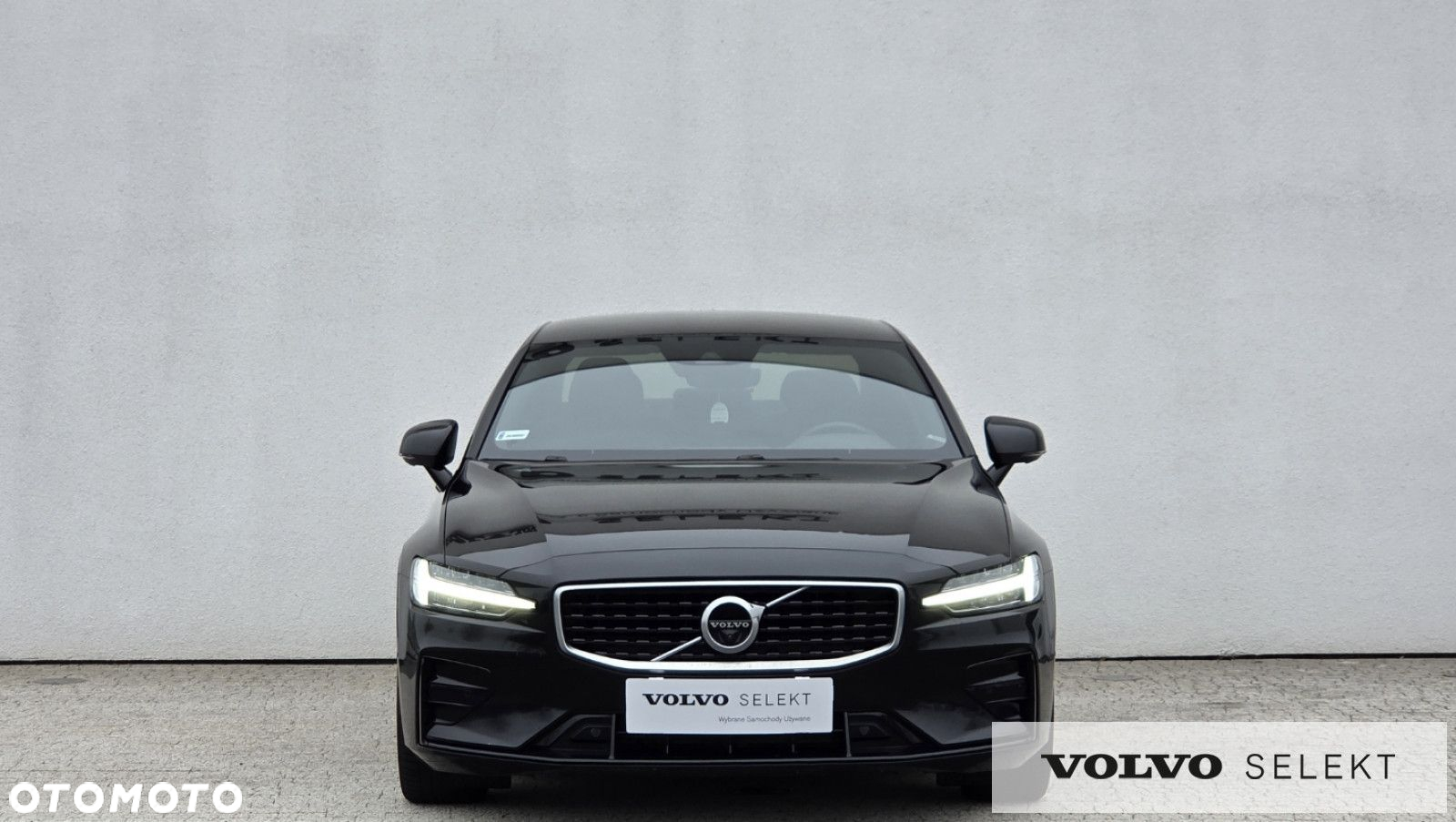 Volvo S60 T4 R-Design - 3