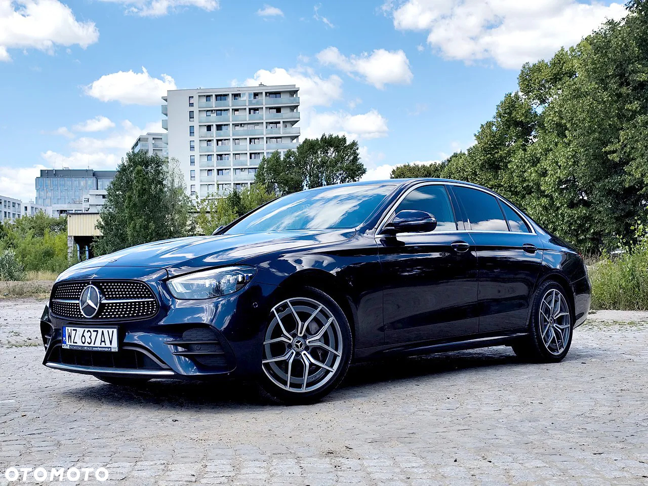 Mercedes-Benz Klasa E 220 d 4-Matic AMG - 2