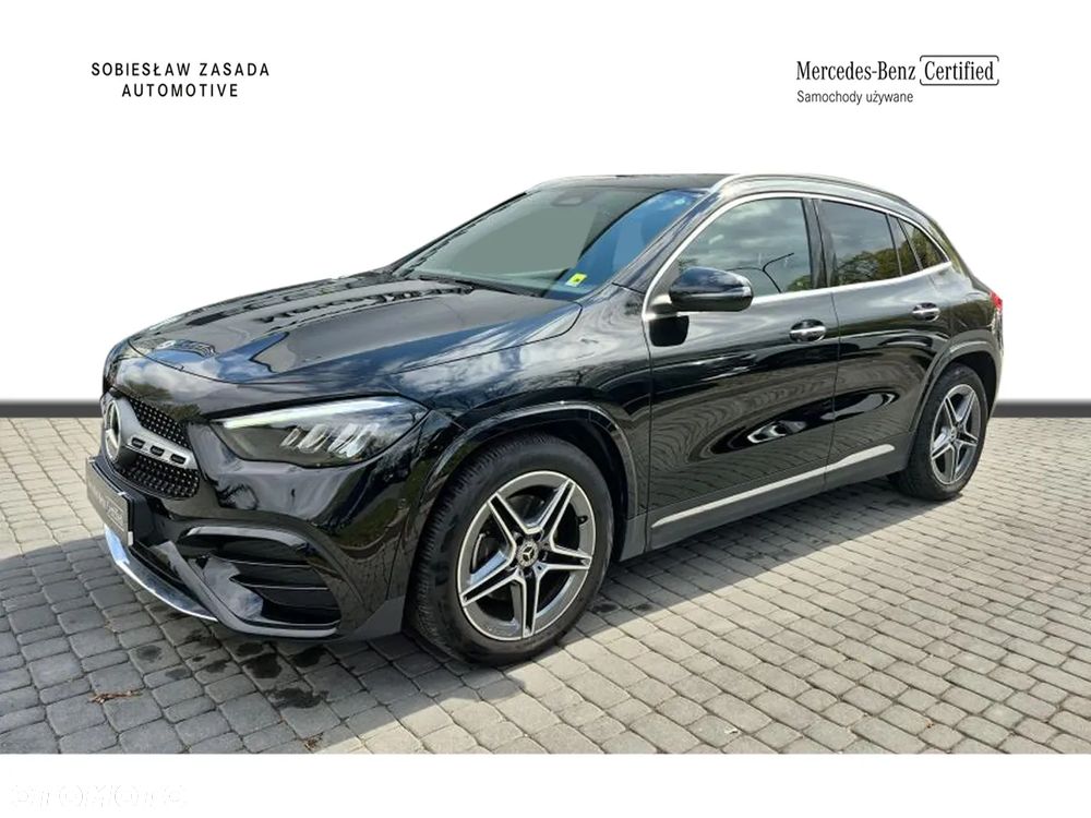 Mercedes-Benz GLA 200 AMG Line - 1