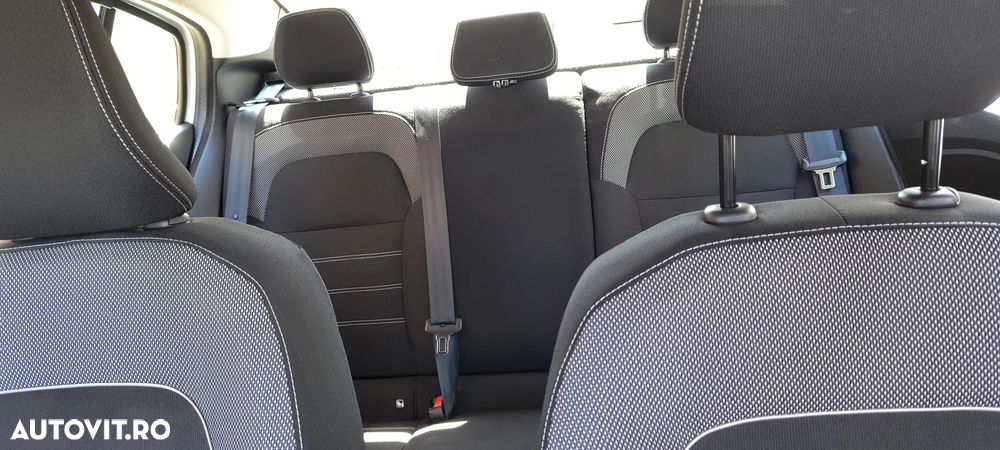 Dacia Logan TCe 90 CVT Comfort - 15