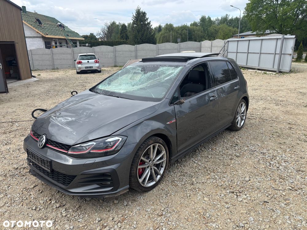 Volkswagen Golf GTI 2.0 TSI OPF Performance - 1