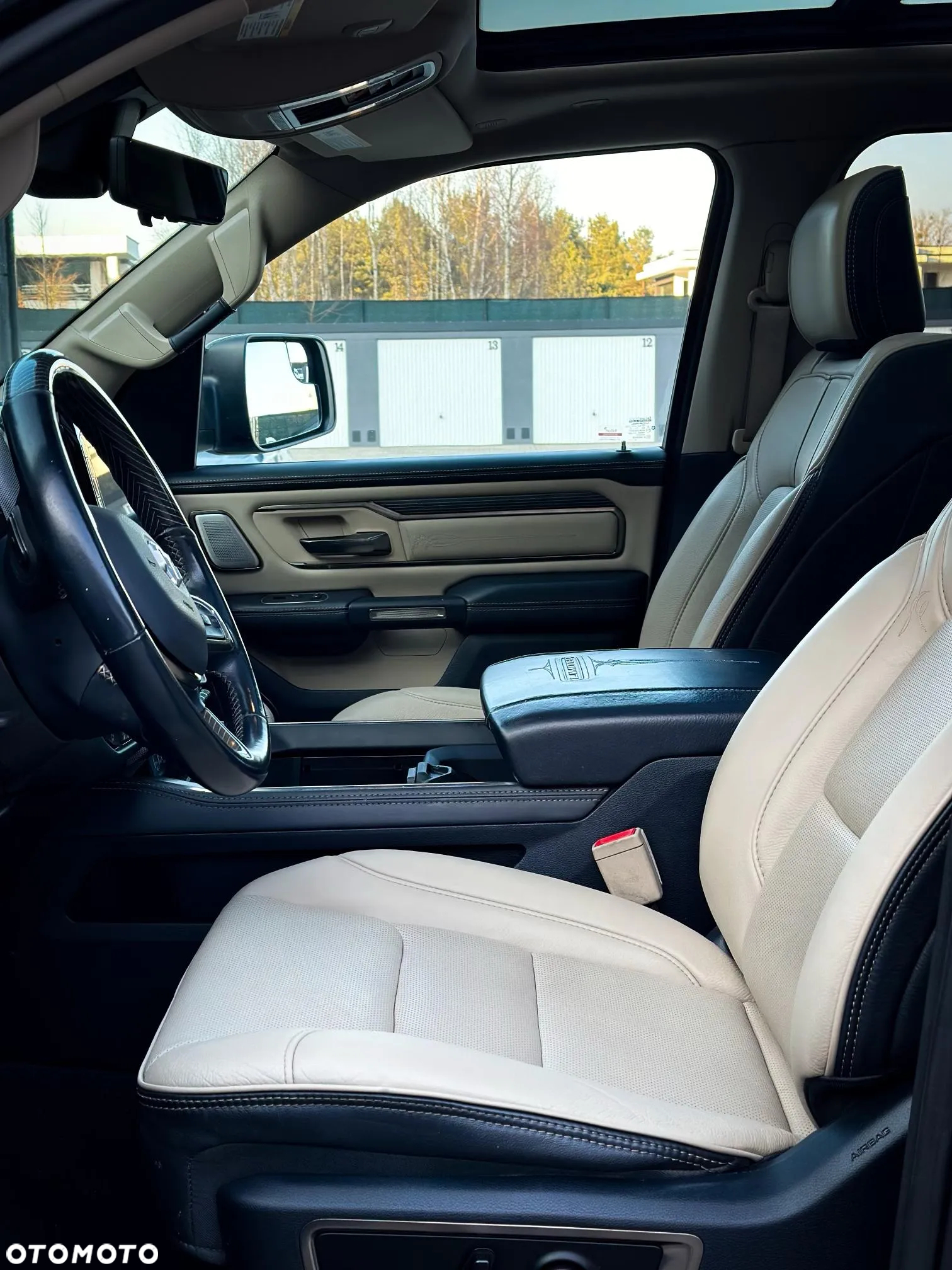 Dodge RAM 1500 5.7 4x4 - 4