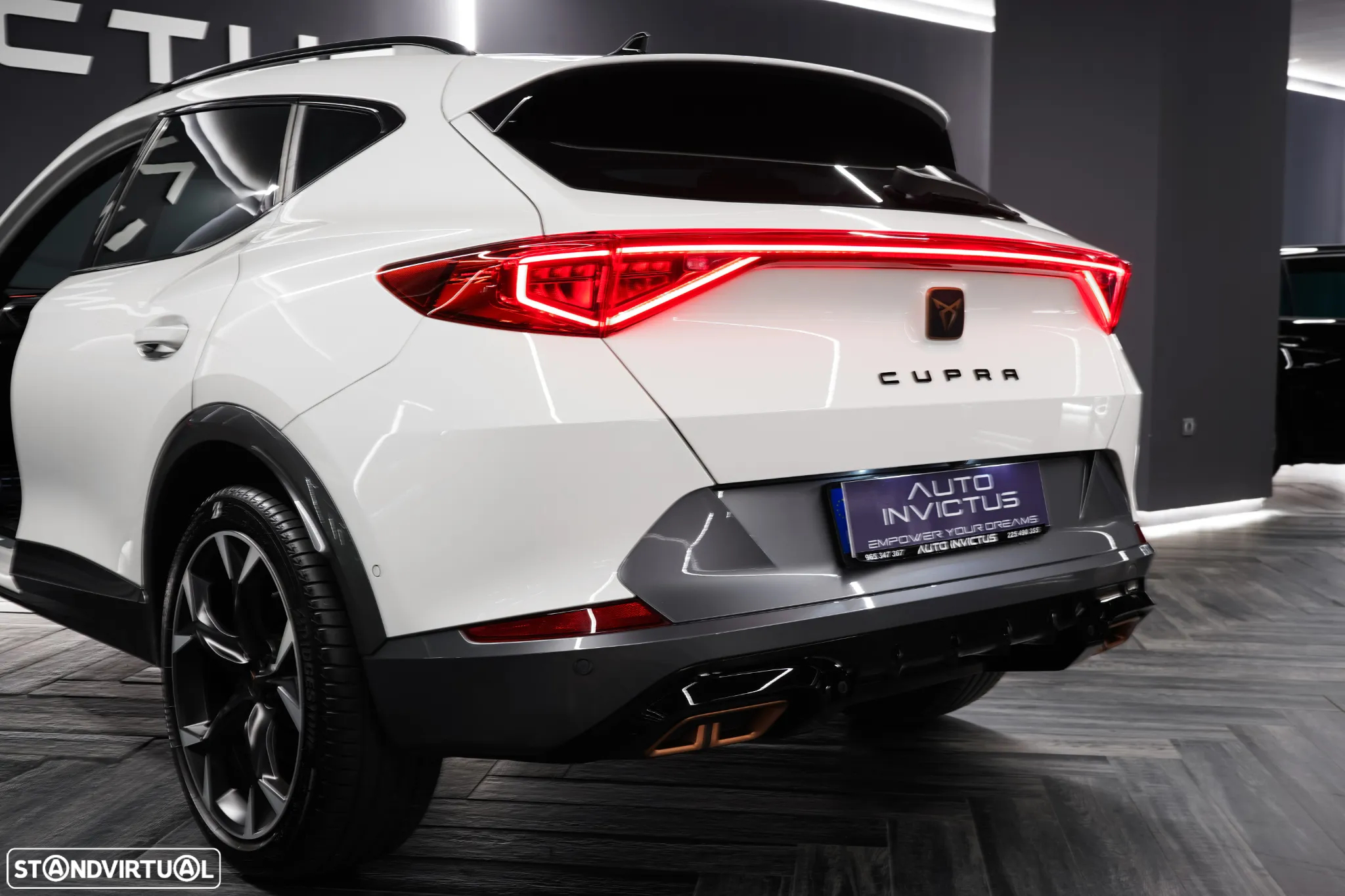 Cupra Formentor 1.4 e-Hybrid DSG VZ - 13