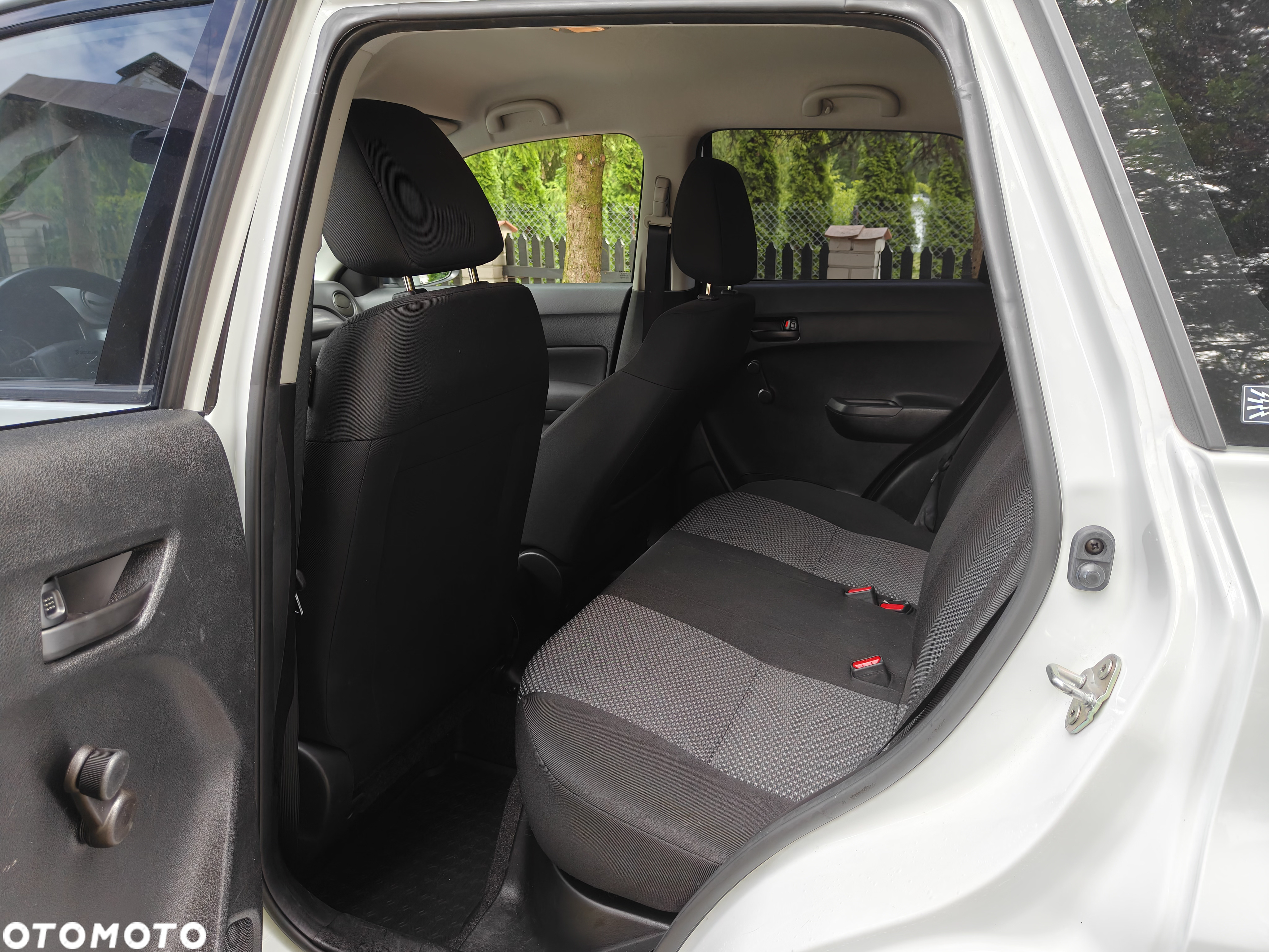 Suzuki Vitara - 32