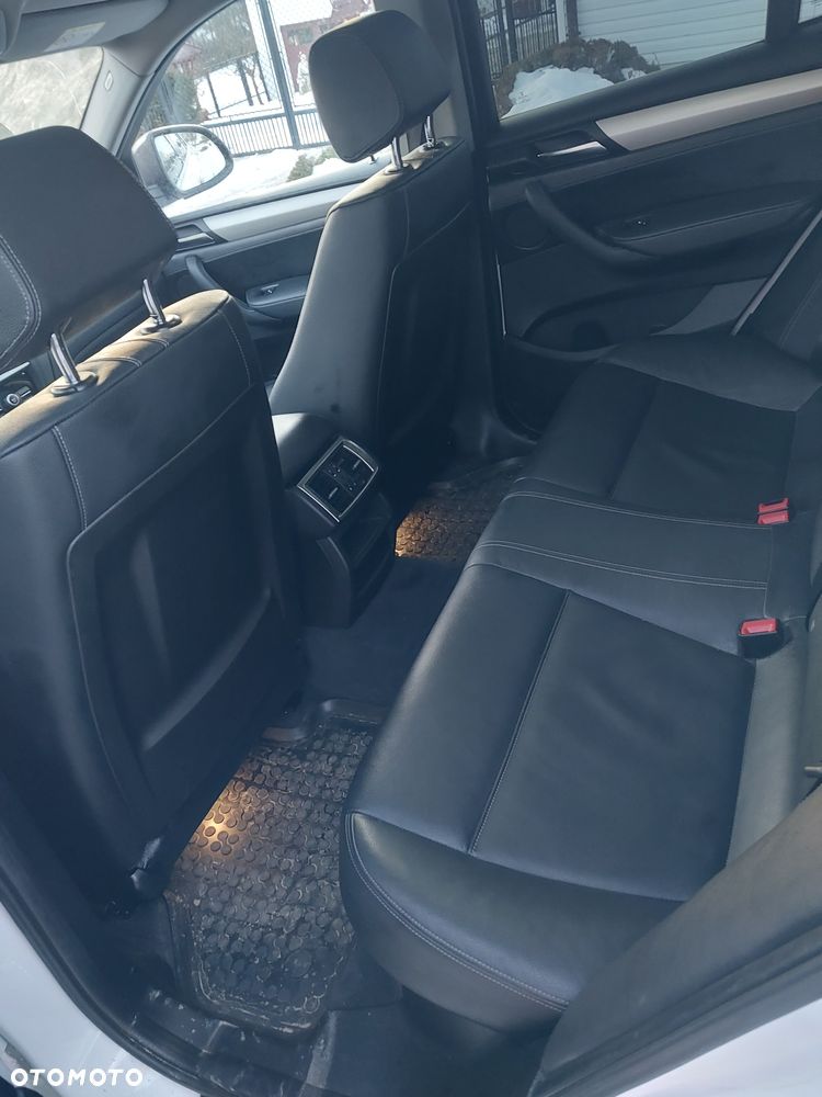 BMW X4 xDrive20d xLine - 11