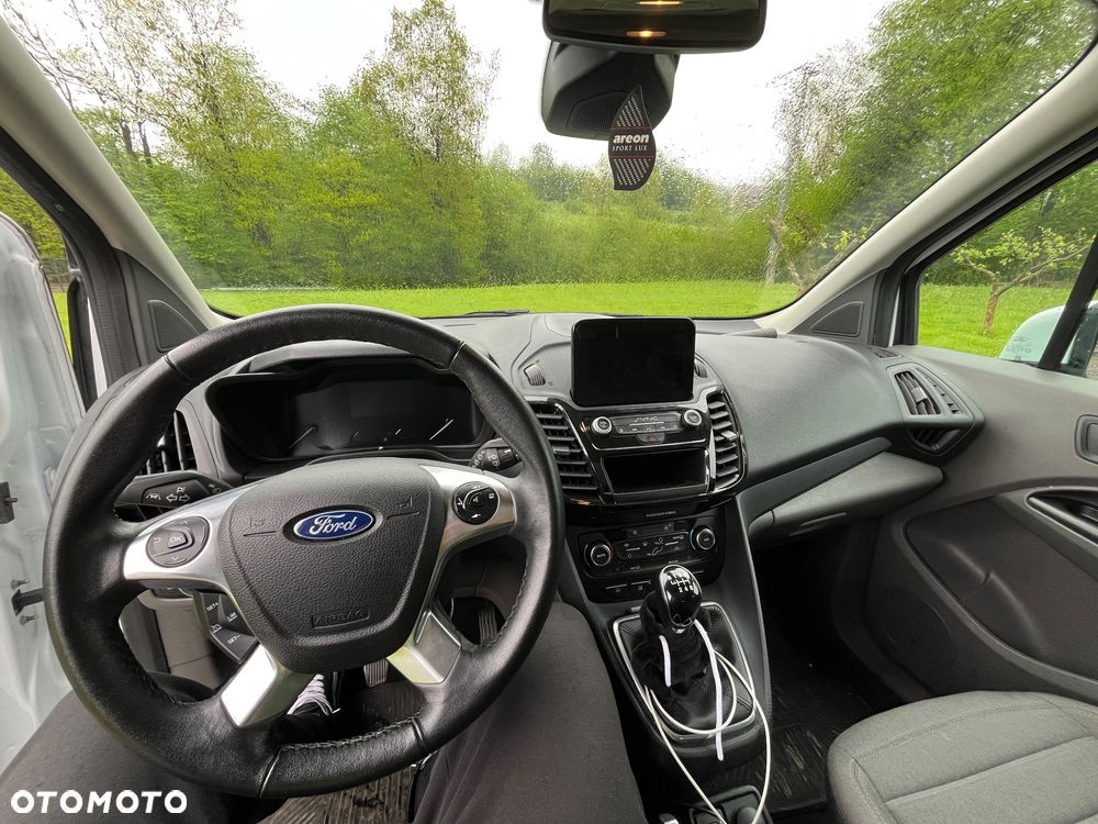 Ford Tourneo Connect 1.5 EcoBlue Titanium - 12