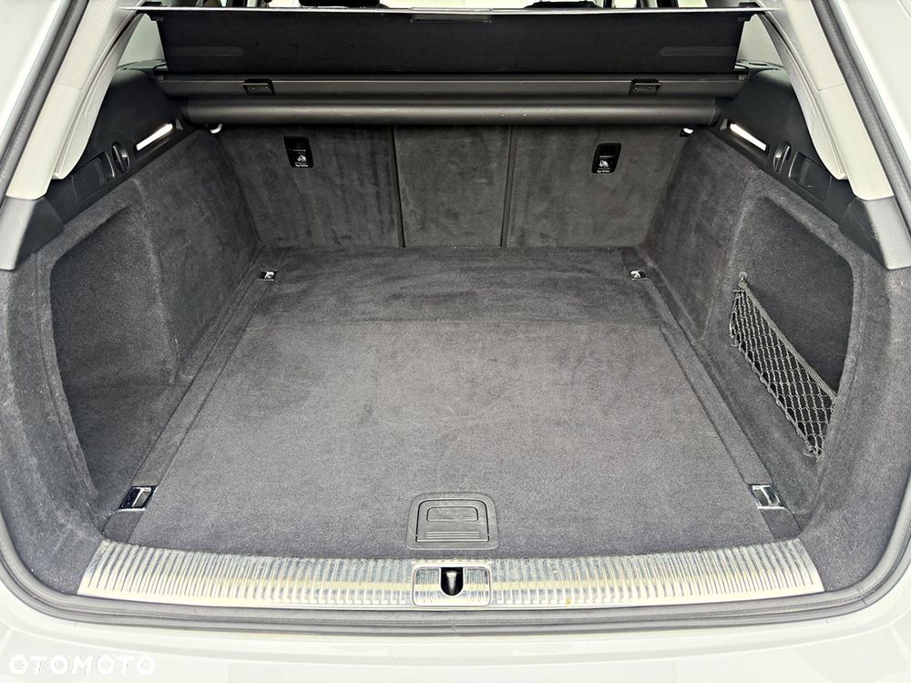 Audi A4 Avant 2.0 TFSI ultra sport - 25