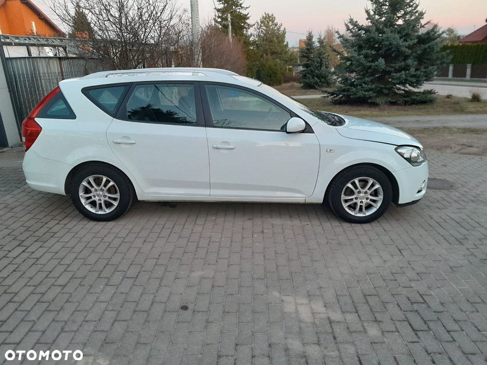 Kia Ceed 1.6 CVVT EX - 6