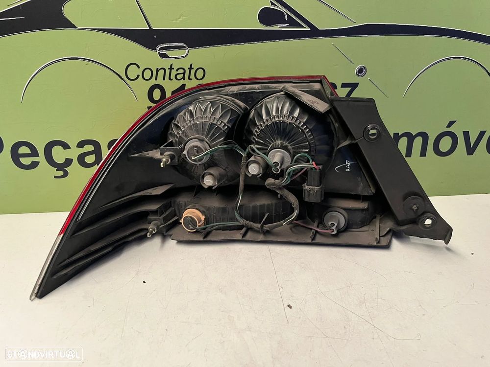 Mitsubishi Lancer - FAROLIM DIREITO - FT514 - 4