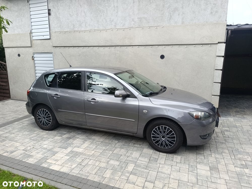 Mazda 3 - 4