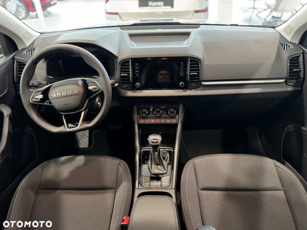 Skoda Karoq 1.5 TSI ACT Selection DSG - 18
