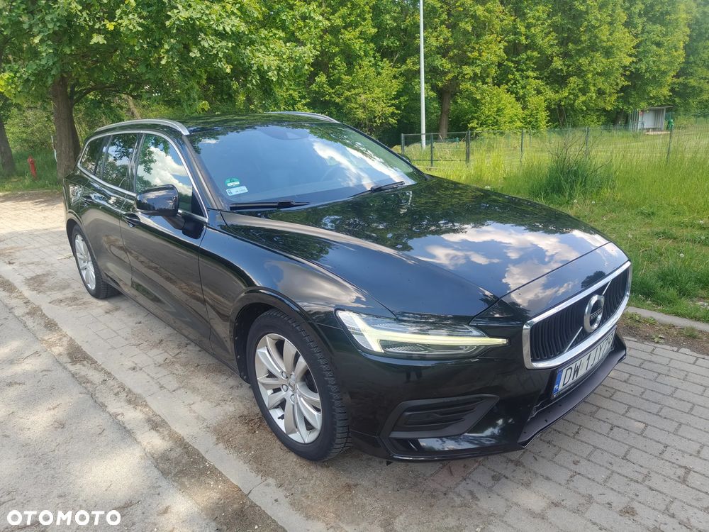 Volvo V60 D3 Momentum Pro - 4