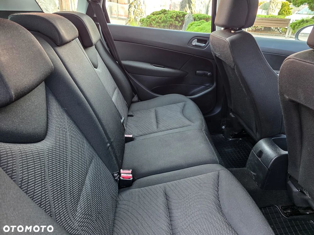 Peugeot 308 120 VTi Allure - 4